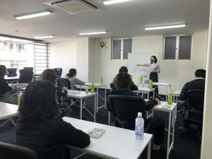 ファシリテートスクール　きらぼし学舎　ロゴ